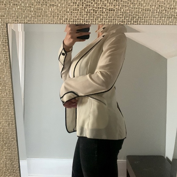 Silk blazer - Picture 2 of 3